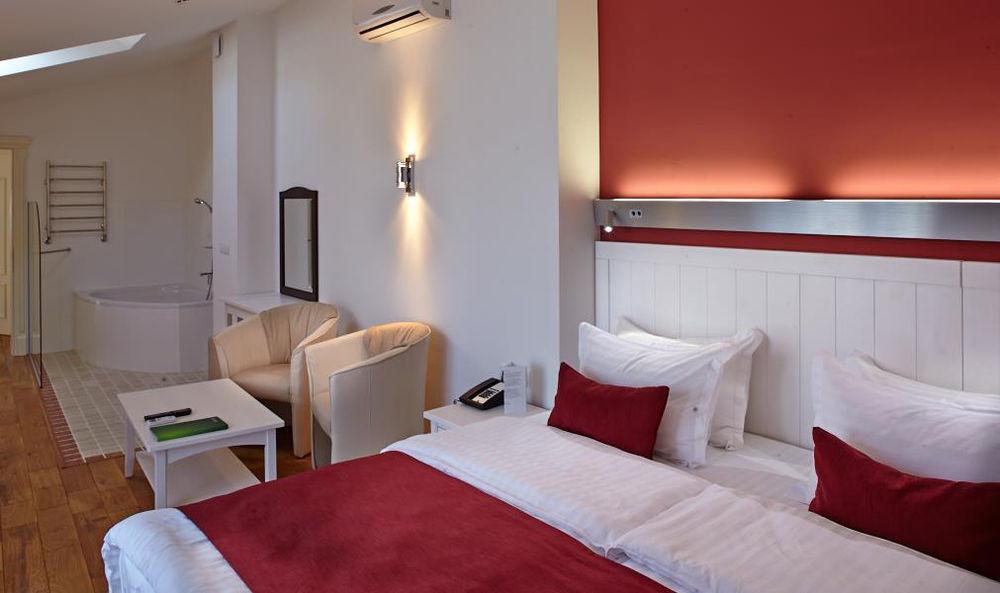 Rudolfo Hotel Lviv Ngoại thất bức ảnh