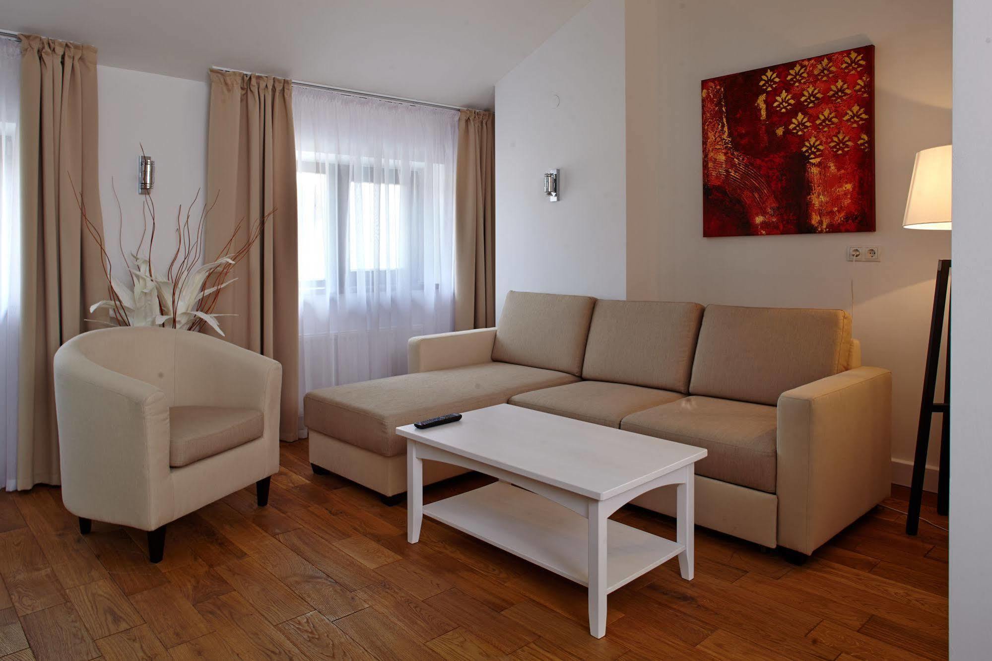 Rudolfo Hotel Lviv Ngoại thất bức ảnh